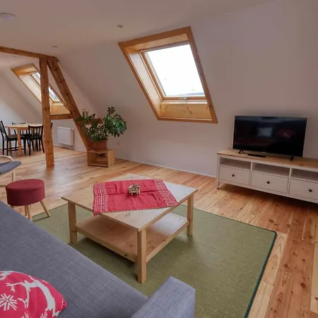 Apartmán Zum Alten Waerterhaus *